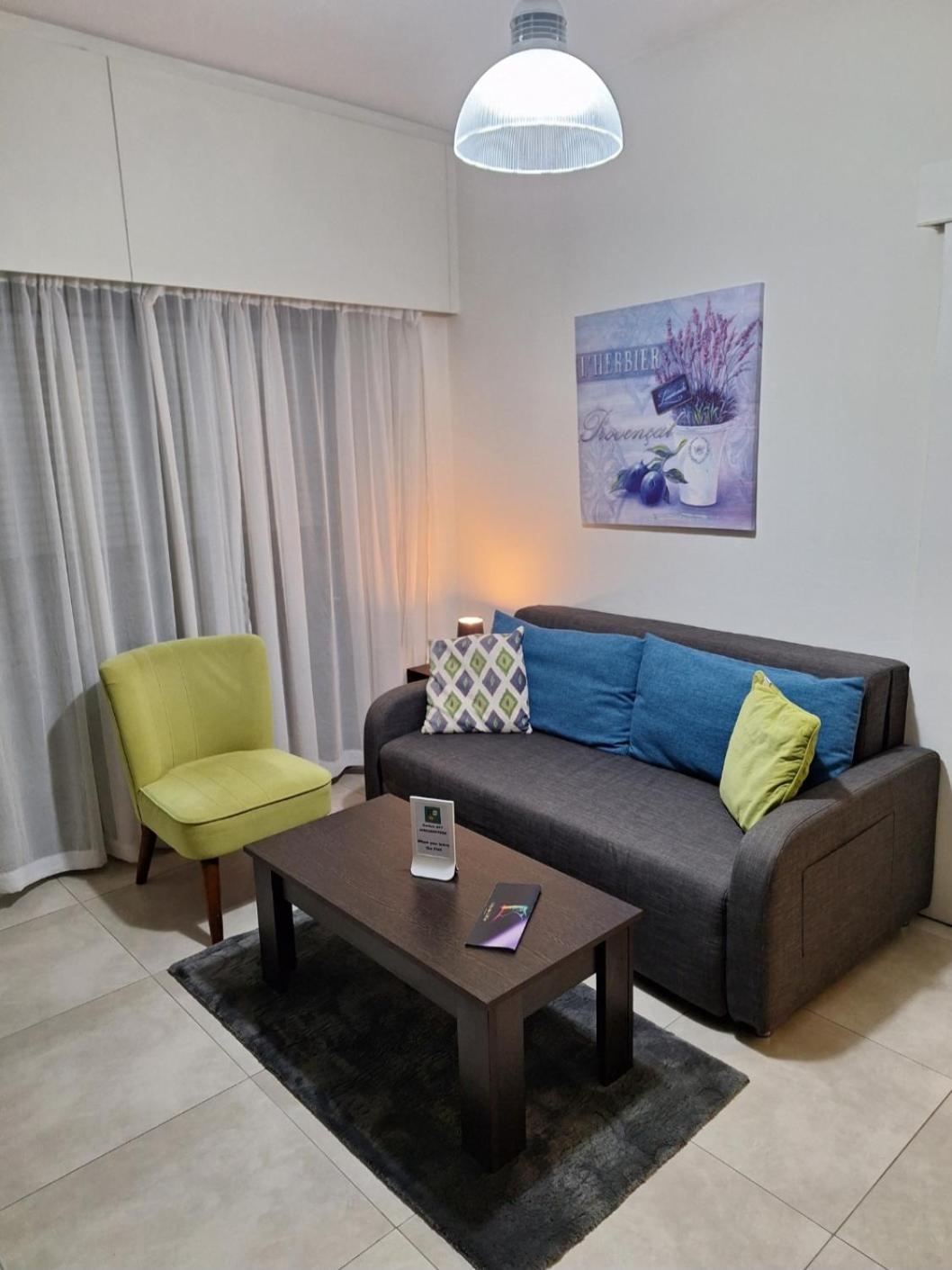 By The Way Apartment Larnaka Exterior foto