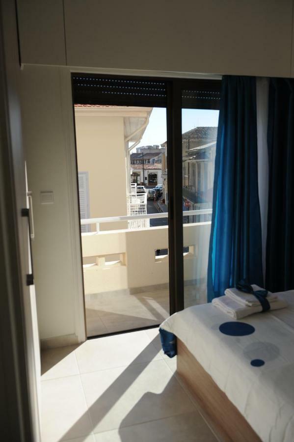 By The Way Apartment Larnaka Exterior foto
